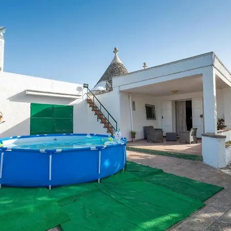 Holiday home I Tre Trulli